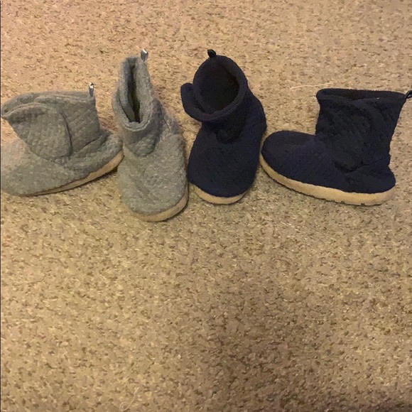 Slippers - Picture 2 of 2